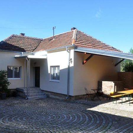 Guesthouse Djuric Negotin Eksteriør billede